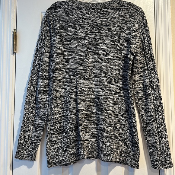 Old navy black and white sweater. - Picture 3 of 5